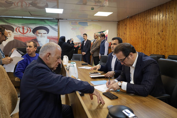 اعتماد مردم به رسیدگی واقعی امور، گواه آن است که دیدارهای مردمی اقدام نمایشی نیست